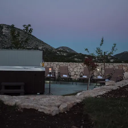 Holiday Vrata Biokova Podgora